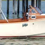 Nantucket-By-VDesign et son équipage près des cabanes